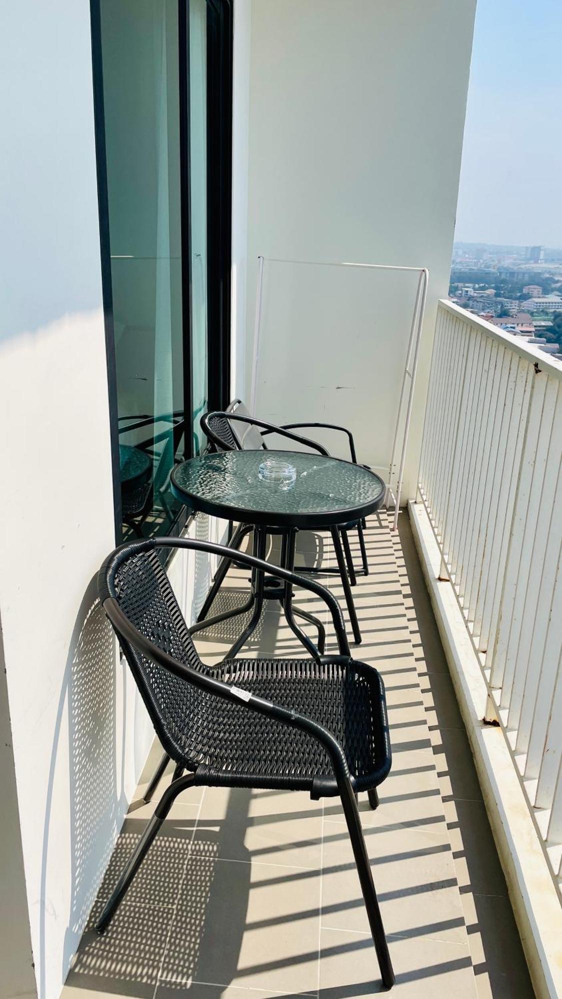 The Base 1 Bed 1 Bath Apartment Pattaya ภายนอก รูปภาพ